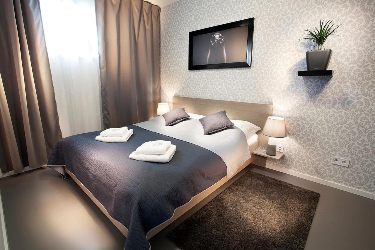 Apartmany Ladná エクステリア 写真