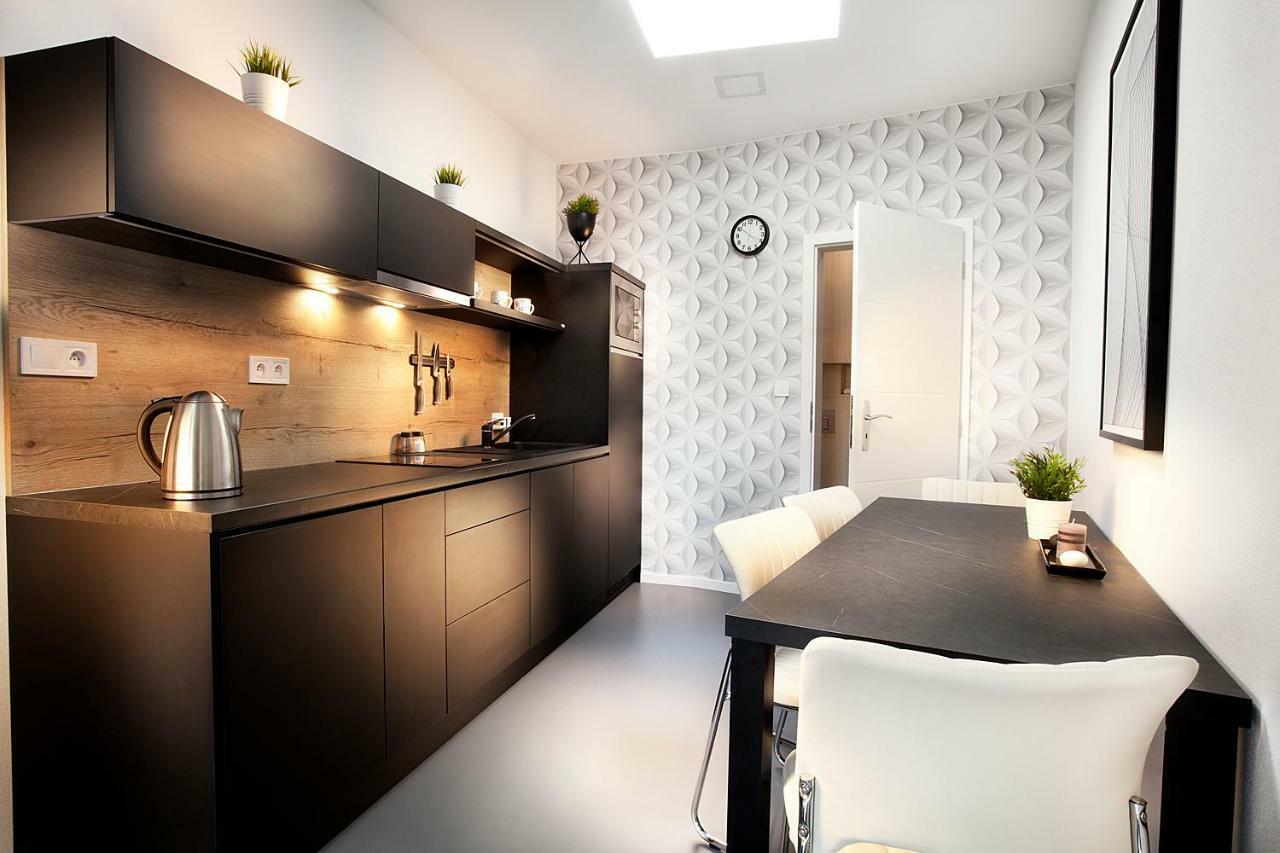 Apartmany Ladná エクステリア 写真
